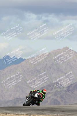 media/Nov-16-2025-Race Pace (Sun) [[8c5fa54630]]/Verified Riders/5-Turn 9 (1135am)/